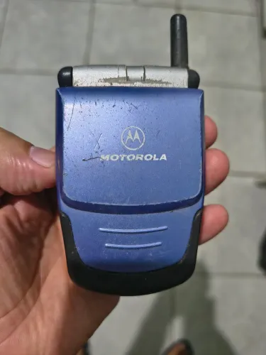 Celular motorola antigo