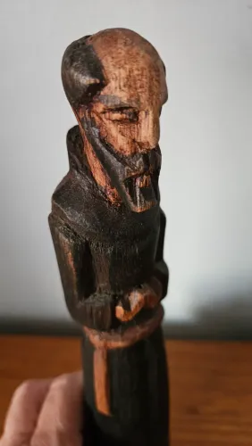 Escultura franciscano em madeira