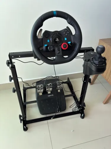 Cockpit volante Logitech G29 com câmbio