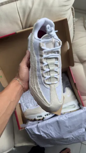 Nike Air Max 95 X Levi?s Off White