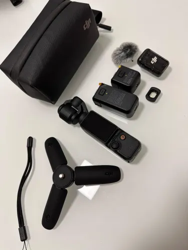 Câmera DJI Osmo Pocket 3 creator Combo