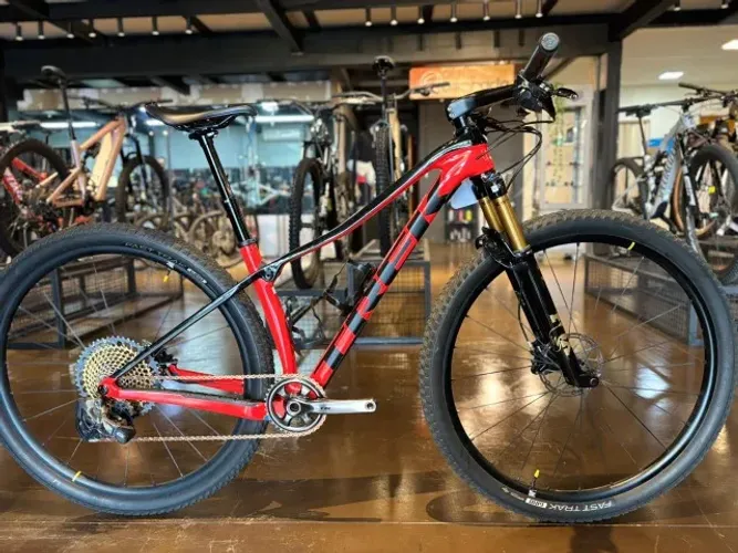 Bicicleta Seminova Trek Procaliber 9.5