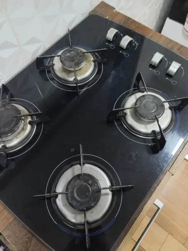 Fogão cooktop usado + balcão embutido (usado também).
