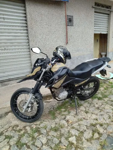 Preço abaixo da tabela Fipe... dispenso curiosos vem côm entereçe de ter uma moto nova ...