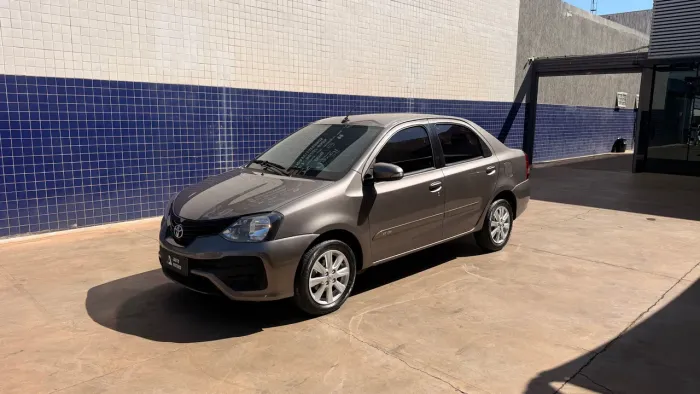 Toyota Etios X Plus Sedan 1.5 Flex 16V 4P Aut. 2021