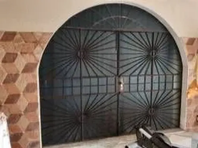 Portão colonial 2,59X2,50 mt