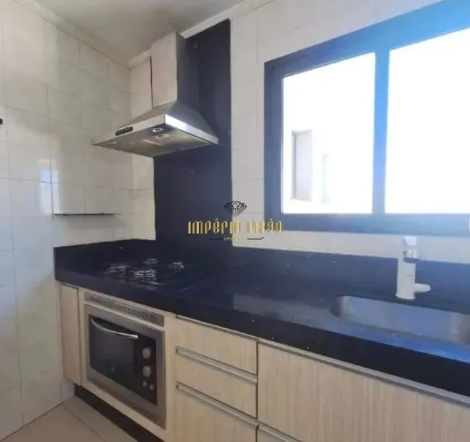 Apartamento para Alugar com 2 Quartos e 1 Suíte no Condomínio Residencial Pegasus no Centr