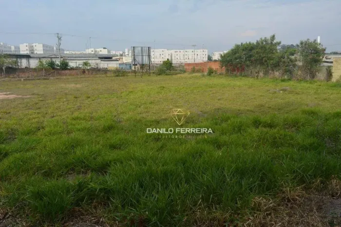 Terreno à venda, 4719 m² por R$ 2.300.000,00 - Cecap - Salto/SP