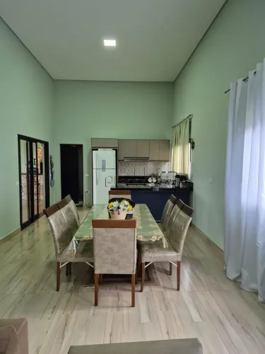 Casa à venda em Salto, Terras de Santa Izabel, com 3 quartos, com 177 m²