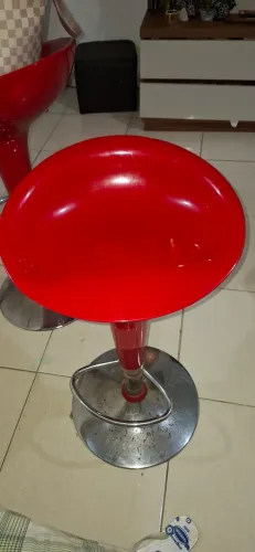 Vendo banquete vermelha 2 unidades