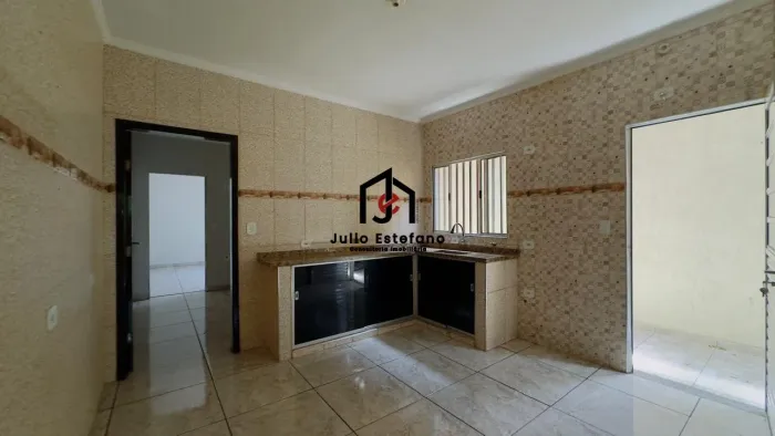 Casa com 2 dormitórios no bairro Vila Rica em Pindamonhangaba