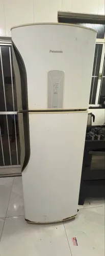 Geladeira Panasonic