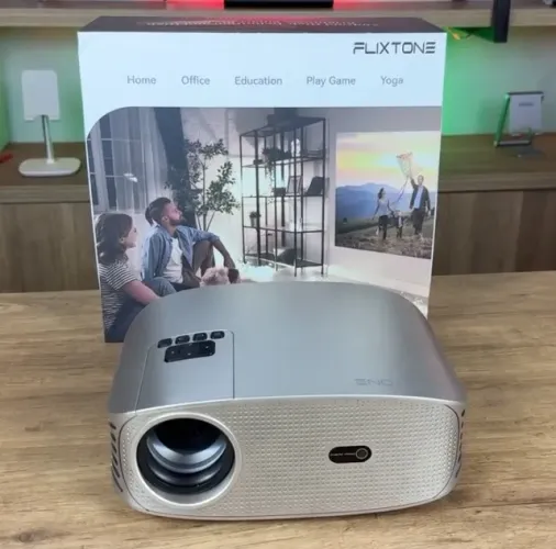 Projetor Touyinger ET32 Full HD 1500 ANSI com suporte 4K