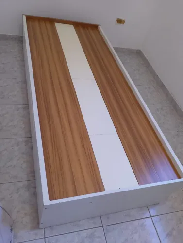 Cama solteiro 100% MDF/LAKA