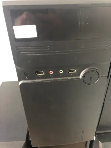 CPU Intel core I3 com placa de vídeo