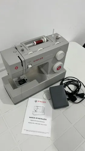 MAQUINA SINGER FACILITA PRO 4423
