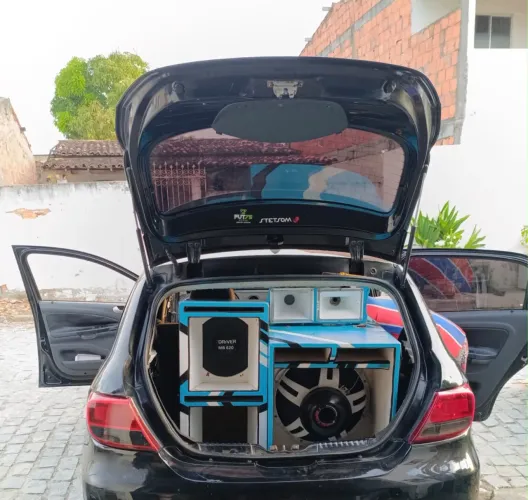 Vendo som automotivo completo 