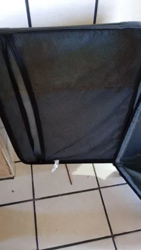 Vende se uma mala é ótimo estado