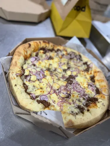 Vaga pra pizzaiolo ou ajudante