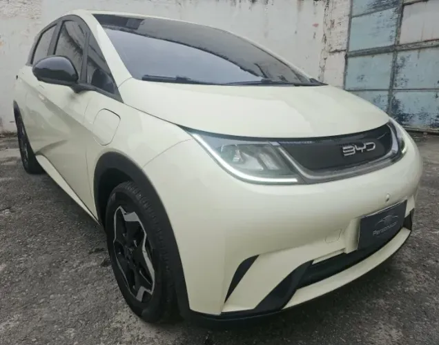 BYD Dolphin EV (Elétrico) 2025