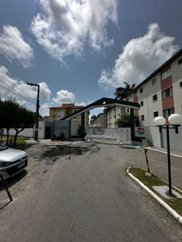 Aluguel apartamento 2/4 na Barra dos coqueiros.