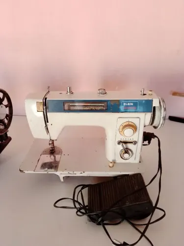 Máquina doméstica Elgin