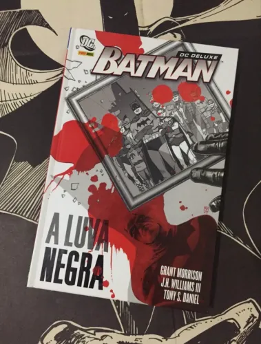 HQ BATMAN A LUVA NEGRA