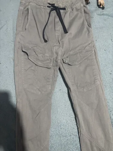 Calça cargo tamanho P