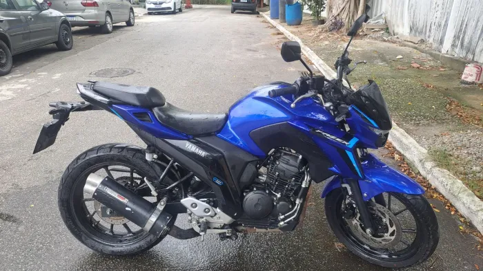 Yamaha FZ25 ANO 2025