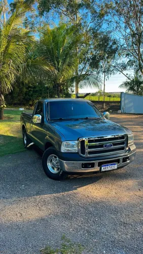 Ford F-250 XLT 4.2 TB Diesel 2001