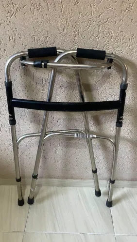 Andador de inox