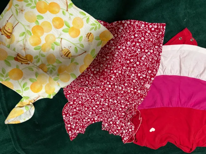Lote de vestido para bebê 10 lindos vestido por o valor 120