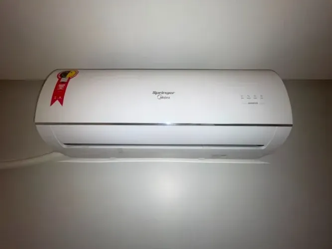 Ar-condicionado split Springer Midea Inverter completo