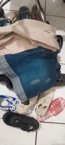 Doação de roupas e sapatos