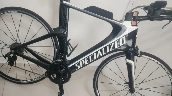 Bike TT contra relogio Specialized Shiv
