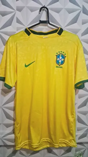 Camisa da Seleção Brasileira - Tamanho M
