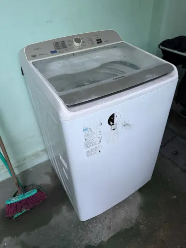 Máquina de lavar 16kg Panasonic