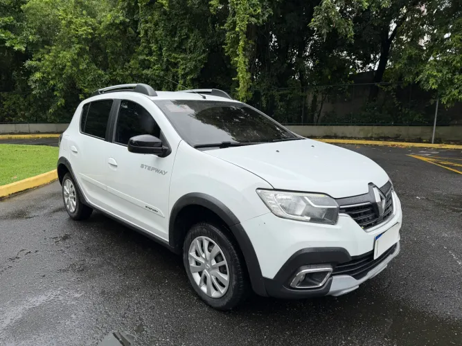 Renault Stepway Zen Flex 1.0 12V Mec. 2024