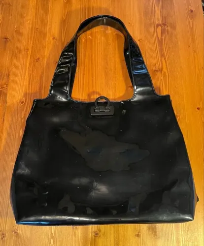 bolsa ferragamo verniz preta 100% original vintage clássica