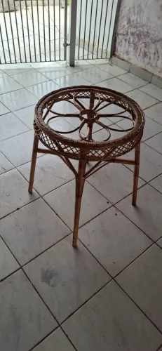 MESSA DE CENTRO EM VINE NATURAL. RÚSTICA 