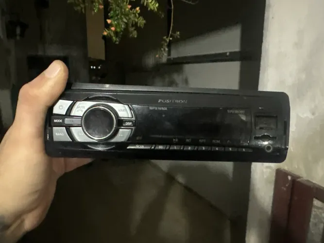 Radio positron