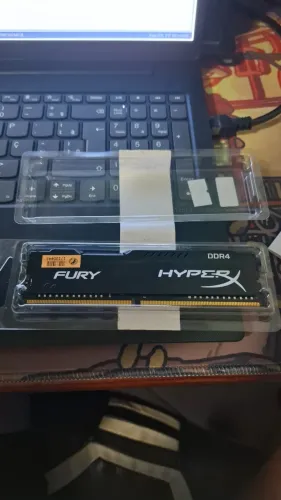 Memória RAM 8GB HYPERX 2400hz