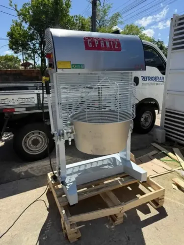 COZERELLA MISTURELA PARA MASSAS G.PANIZ 75 LITROS | MODELO CZ-75 | 220V R$ 17999