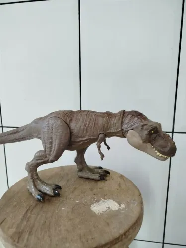 Tiranossauro Jurassic world