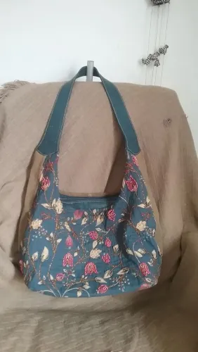 Bolsas Tira Colo Feminina