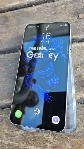 Troco Samsung A56 de 256GB !