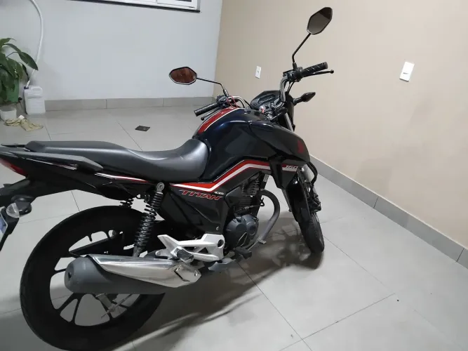 CG titan 160 baixo km