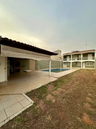 LINDA CASA EM LOCALIZAÇÃO PRIVILEGIADA