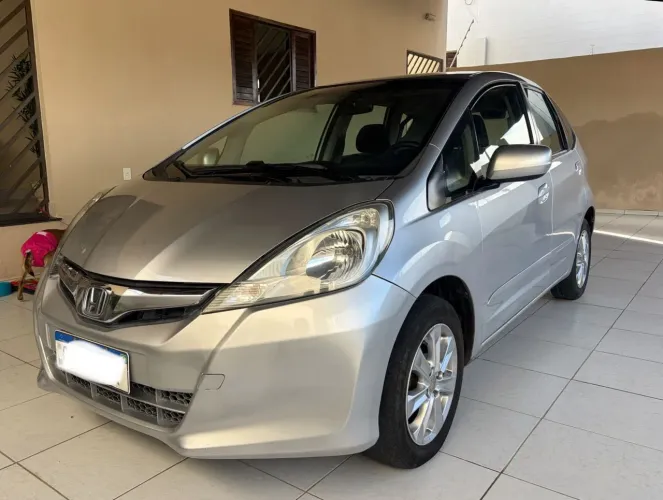 Honda Fit LX 1.4/ 1.4 Flex 8v/16v 5P Aut. 2013