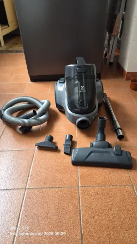 Aspirador de pó Eletrolux EAS 30